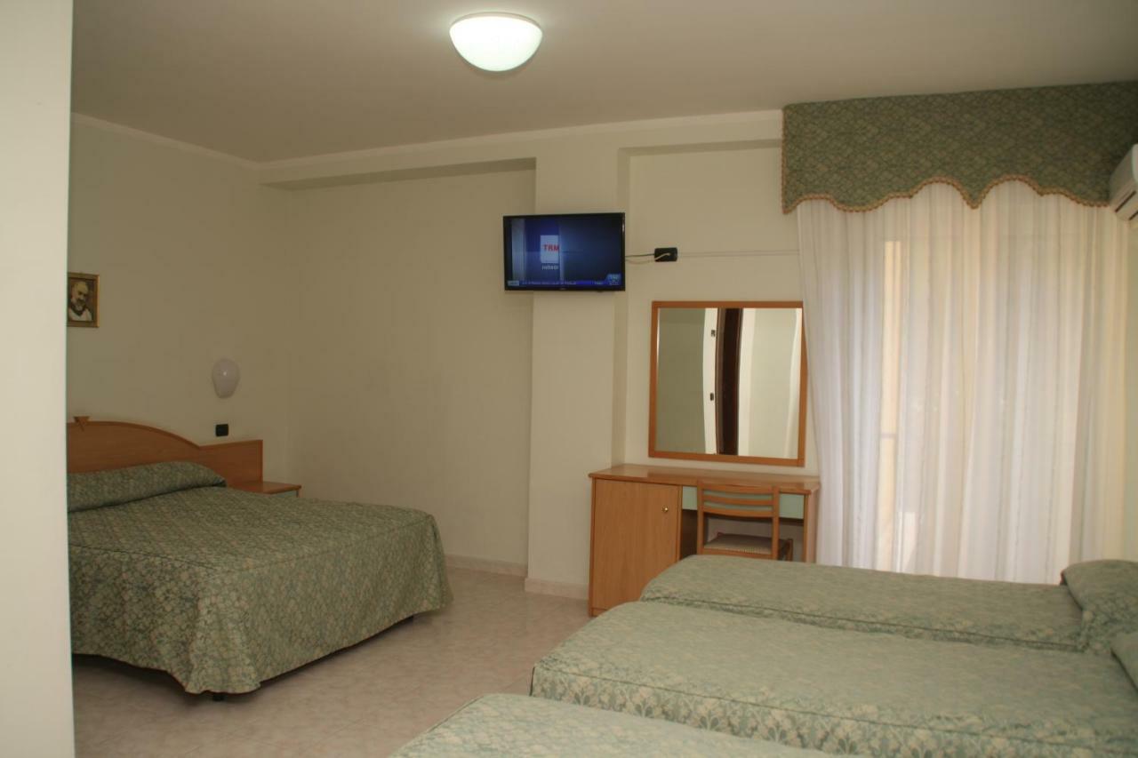 Hotel Garden San Giovanni Rotondo Kültér fotó